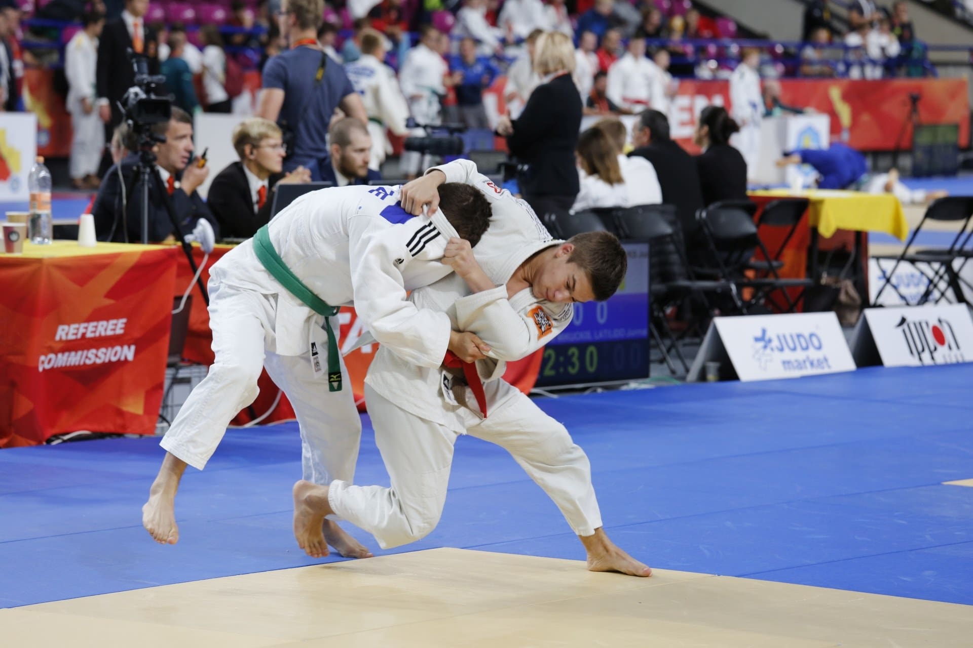 71404606_2756815350997826_3645531883946639360_o