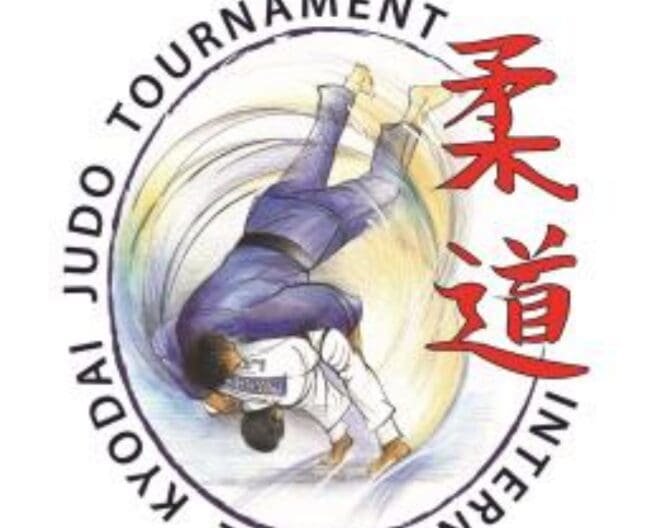 Cześć, jestem trenerem Judo Lemur z Warszawy i zapraszam cię do naszego klubu, gdzie energia i pasja do judo nie zna granic! Dołącz do naszej drużyny lemurów, wspólnie nauczymy się nowych chwytów i będziemy rzucać wyzwania na macie, niezależnie od poziomu zaawansowania.