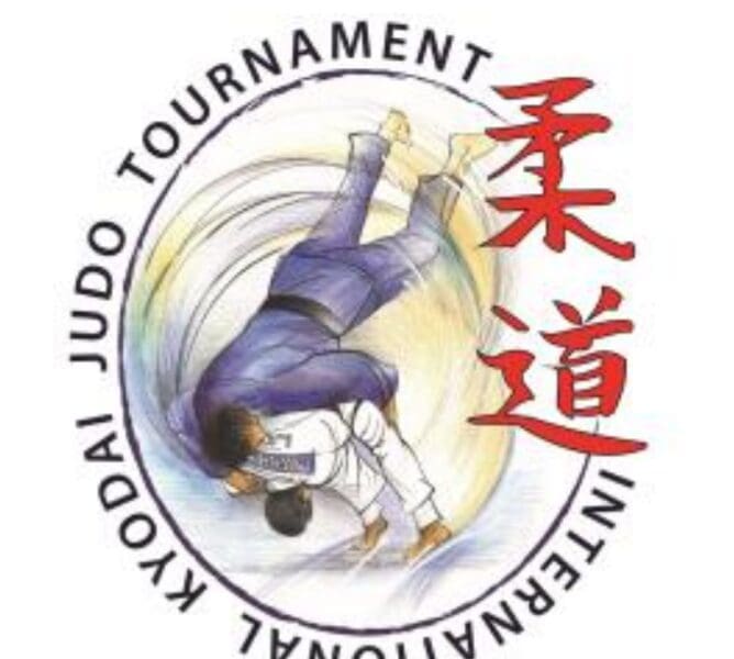 Cześć, jestem trenerem Judo Lemur z Warszawy i zapraszam cię do naszego klubu, gdzie energia i pasja do judo nie zna granic! Dołącz do naszej drużyny lemurów, wspólnie nauczymy się nowych chwytów i będziemy rzucać wyzwania na macie, niezależnie od poziomu zaawansowania.